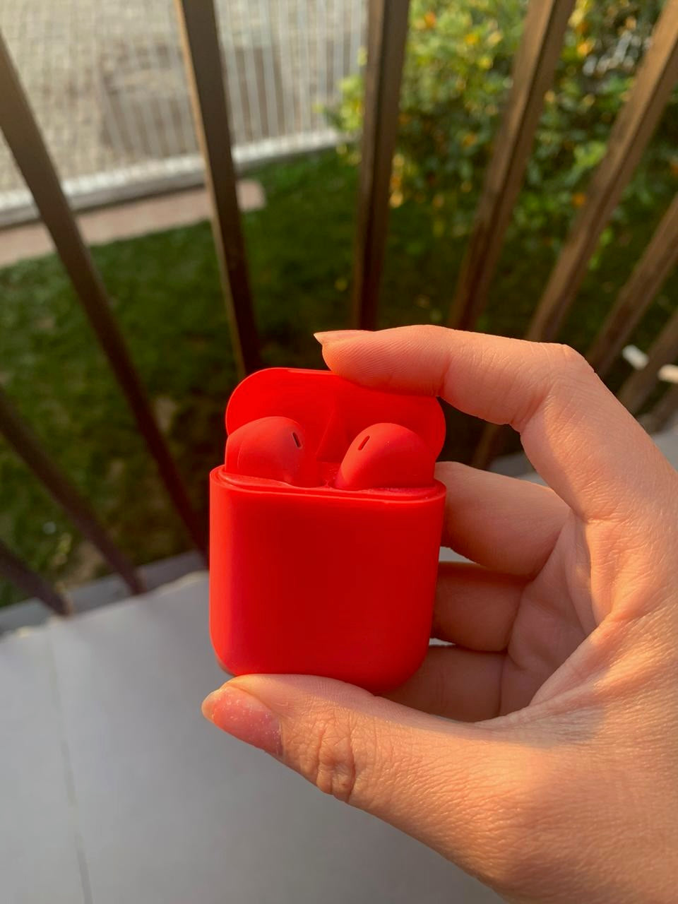 Audífono + Funda de Regalo